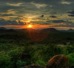 泰山旅游攻略一日游，泰山一日游全攻略，攀登五岳之首，感受历史与自然的交融